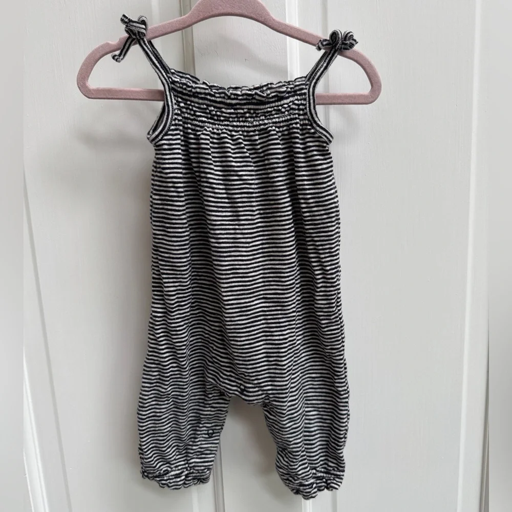 Baby GAP 0-3M Girls Black and White Stripe Camisole Sleeveless Jumpsuit